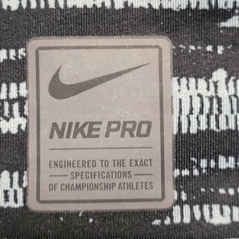 Nike Men's White/Black Pro Combat Dri-Fit Fitted Long Sleeve Top Size Small - Picture 6 of 14